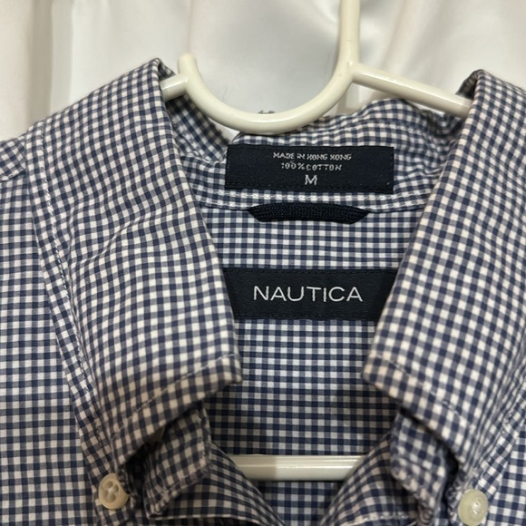 EUC Nautica men’s shirt size medium vintage short sleeve button down - Picture 3 of 4